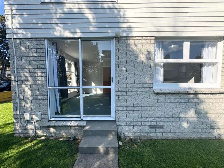 1/10 Trevethick Grove Woburn_8