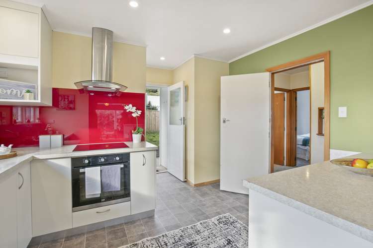 12 Ranui Terrace Tawa_6