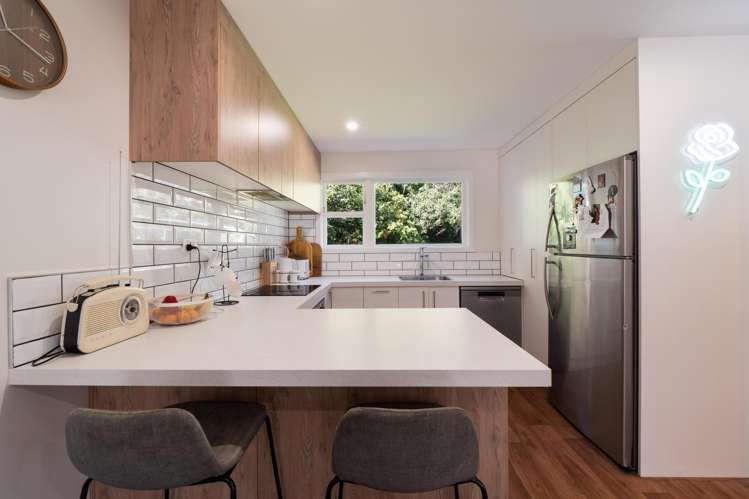 7 Rakiura Parade Otatara_2