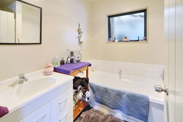 1122 Poyntzs Road West Eyreton_18