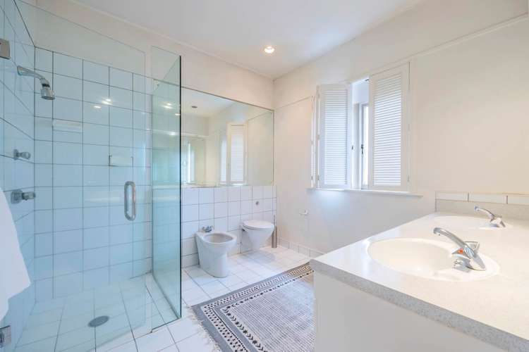 42 Paritai Drive Orakei_16