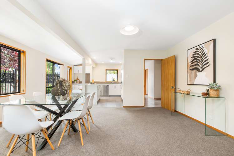 82 Chartwell Street Burwood_12