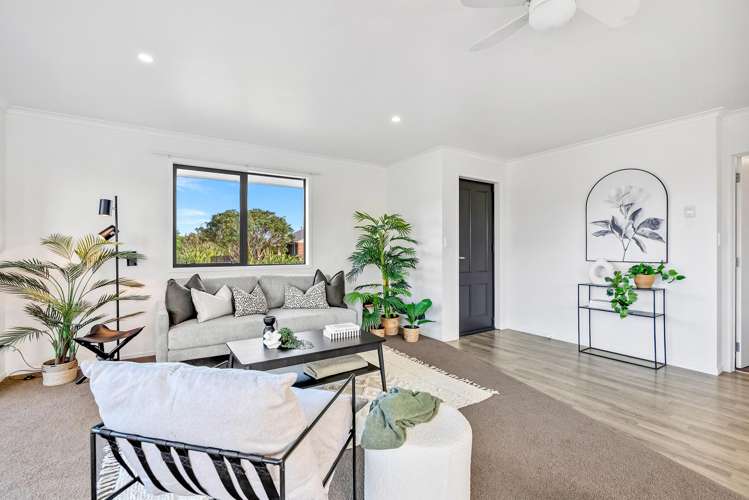 17 Dune Lake Place Ruakaka_8