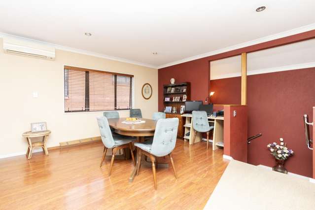 2 Thomson Avenue Dinsdale_2