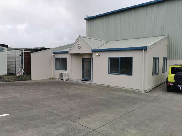 High Stud Takanini Warehouse