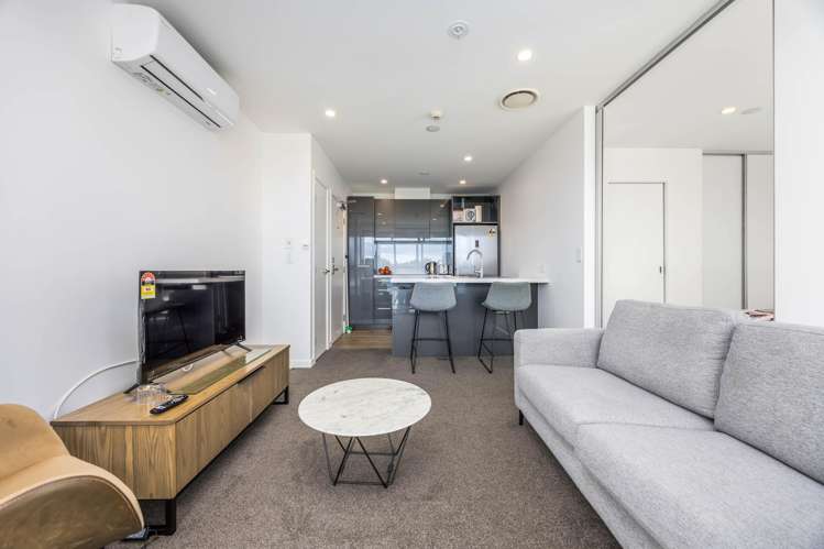 103/8 Lakewood Court_3