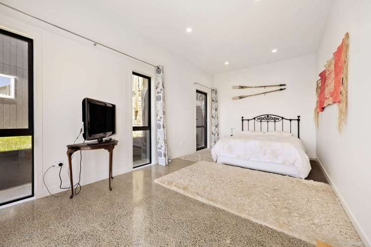 2D Vipond Road Stanmore Bay_14