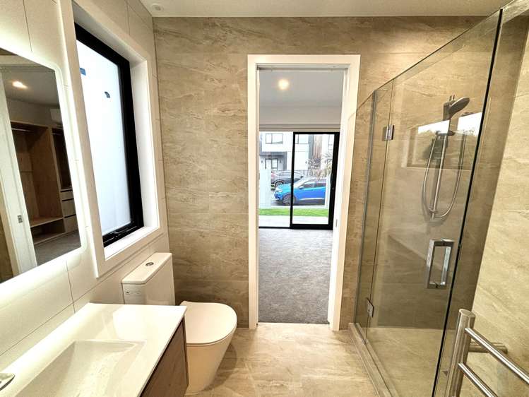 1/6 Sorrel Crescent Bucklands Beach_18