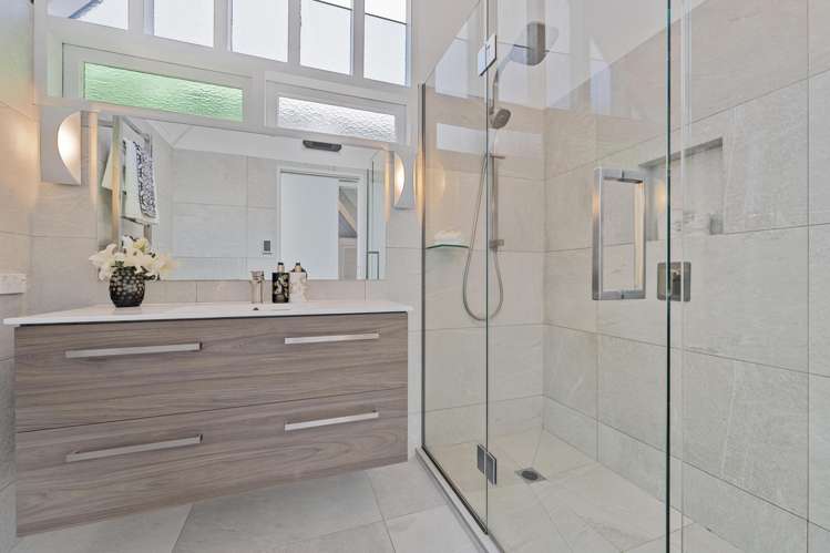 94 Kowhai Road Campbells Bay_11