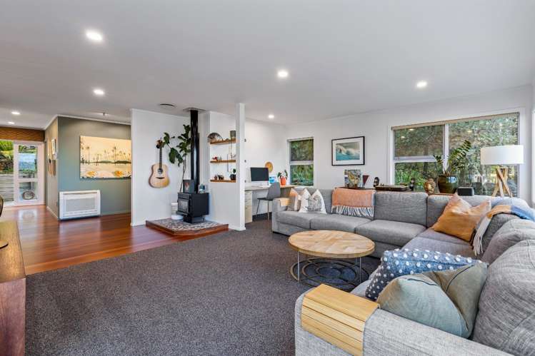 74 Duncansby Road Stanmore Bay_16