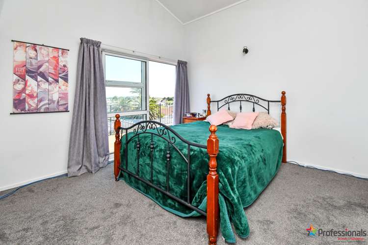 2/8 Wood Street Papakura_5