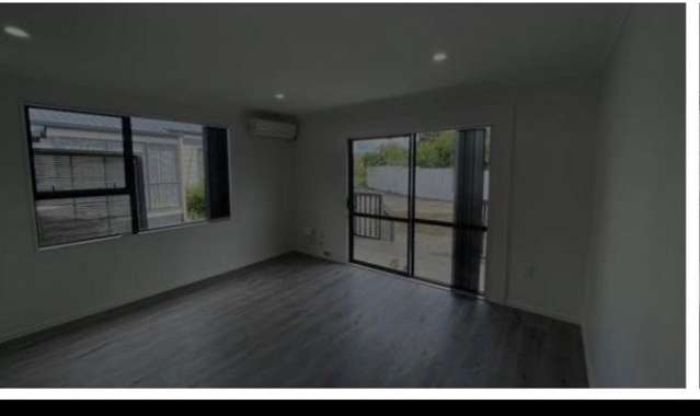 3/35A Somerset Road Mount Roskill_3