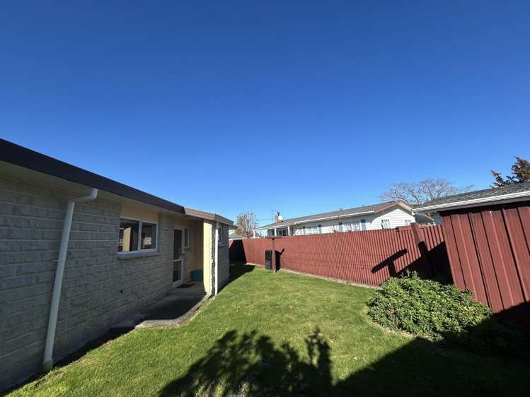 8 Hogg Crescent 10754_12