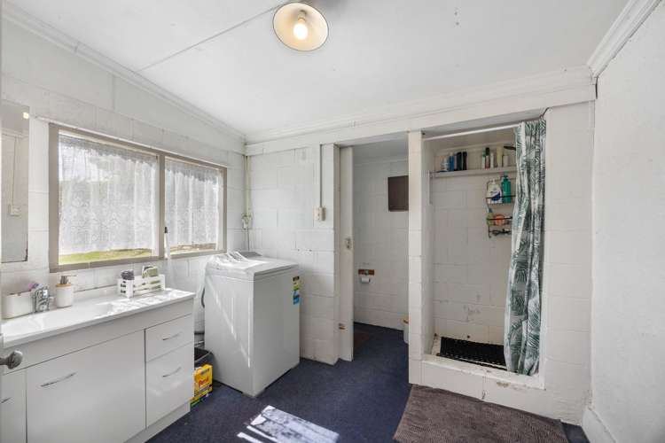 1 Reid Avenue Luggate_8