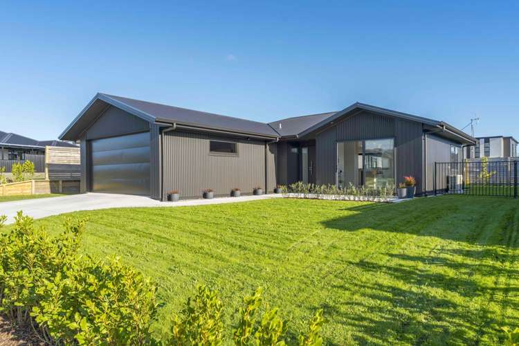 10 Uku Way Wharewaka_1