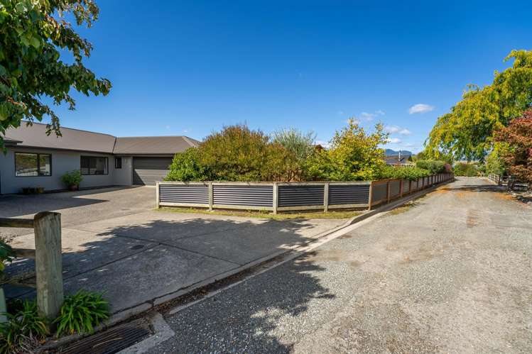 8a Angus Place Wakefield_31