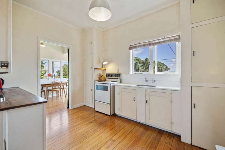 8a Warren Avenue Three Kings_6
