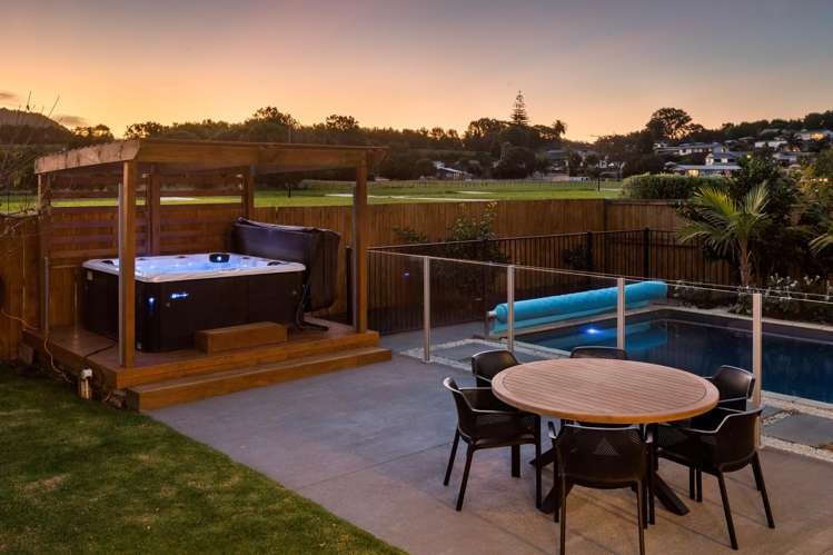 12 Sandleigh Drive Athenree_23