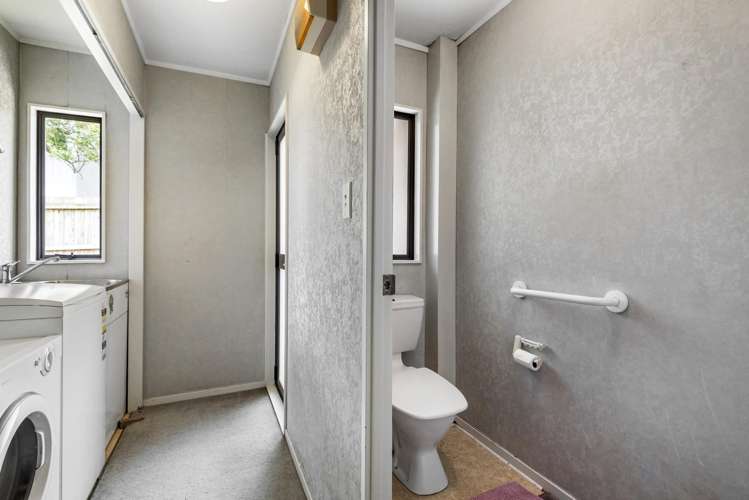 2/18 Altair Place Windsor Park_19