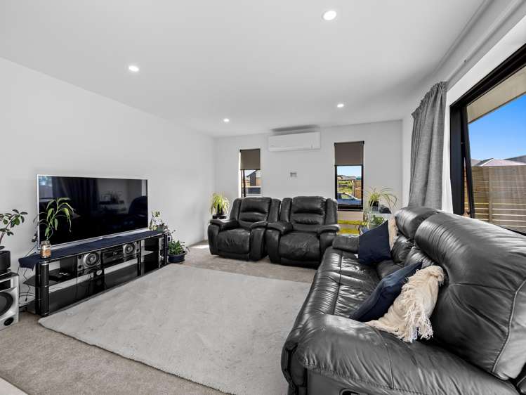 9 Vercoe Street Elgin_6