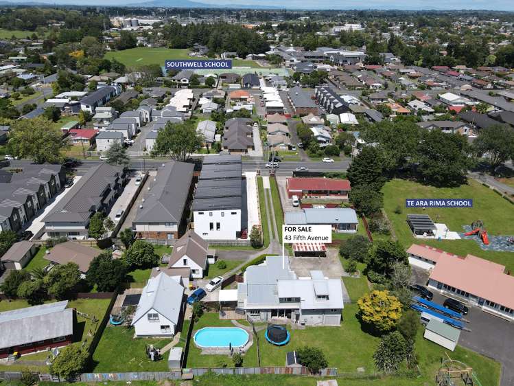 43 Fifth Avenue Enderley_23