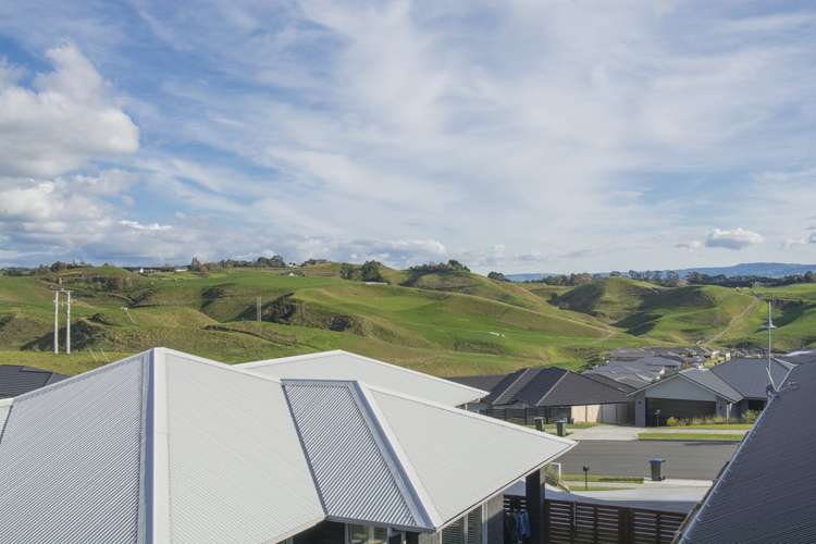 288 Ballintoy Park Drive Welcome Bay_16