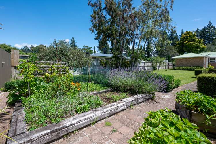 16 La Trobe Place Utuhina_24