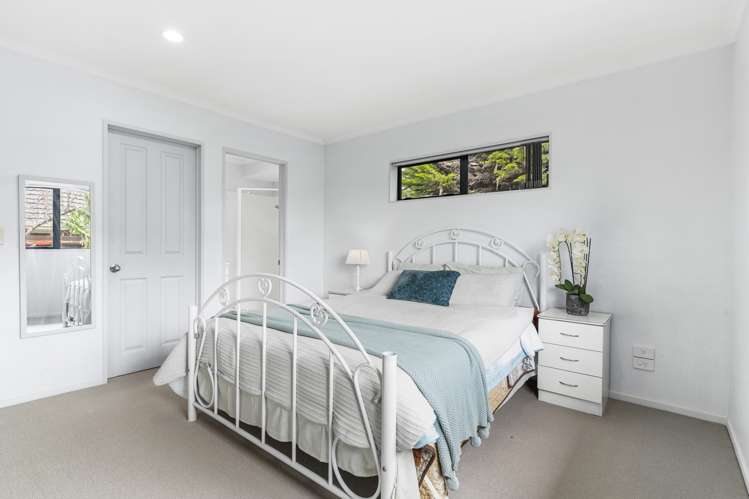 652 Massey Road Mangere_14