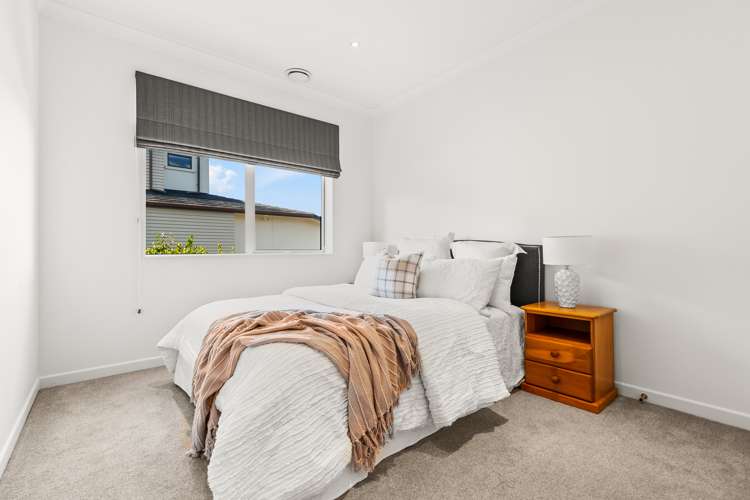 30 Leburn Crescent Flat Bush_13