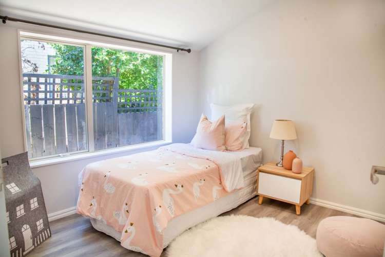 13b Hayr Road Three Kings_17