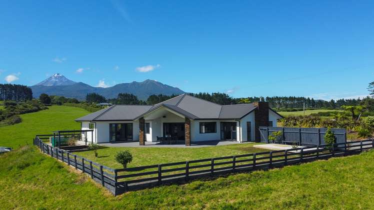 713 Plymouth Road Koru_25