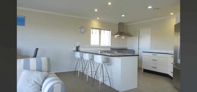 12 Kahurangi Heights Aotea_4