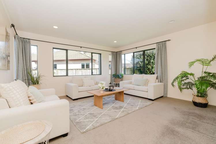 4 Gallery Grove_3
