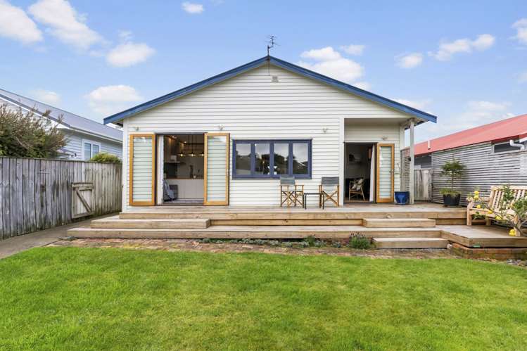 37 Athens Street Miramar_13