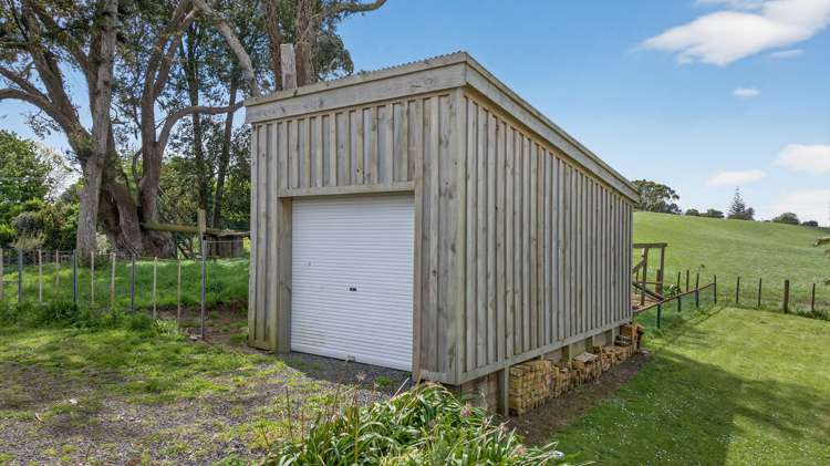 293 Ostrich Road Patumahoe_30