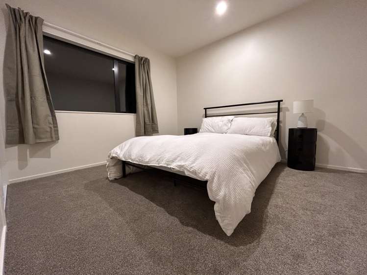 2/11 Hulbert Street Linwood_7