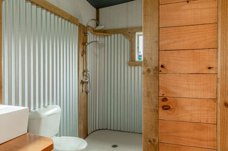 299 Utopia Road Westport_27