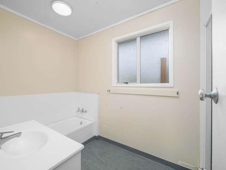 19 Neumann Street Kawakawa_23