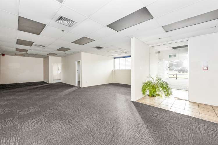 Tenancy 1 | 151C  Marua Road Mount Wellington_10