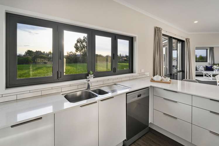 61 Bellerby Lane Maraekakaho_17