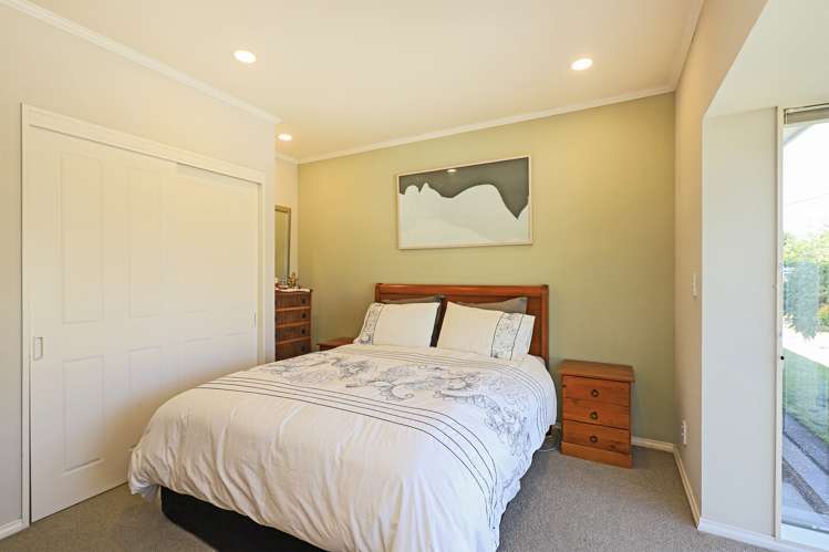 219 Mcleod Street Camberley_11