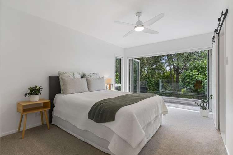 1 Kilduff Place Mairangi Bay_21