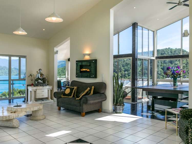 3046 Kenepuru Road Kenepuru Sound_8