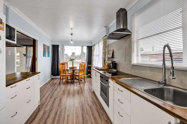 15 Barrett Road Whalers Gate_2