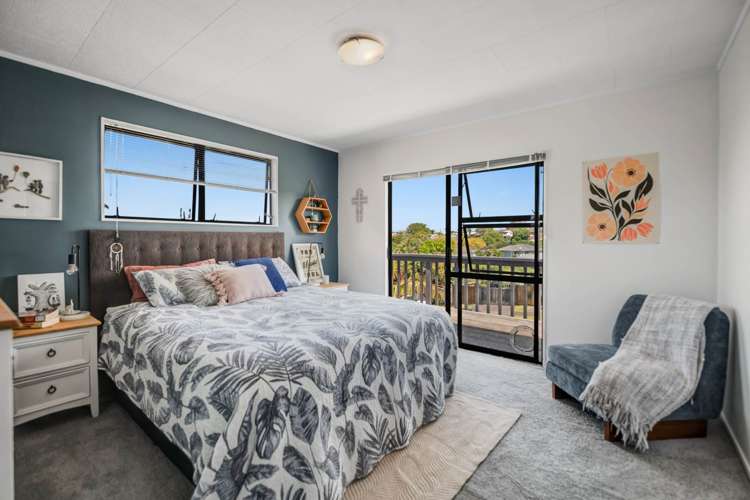 55 Polkinghorne Drive Manly_23