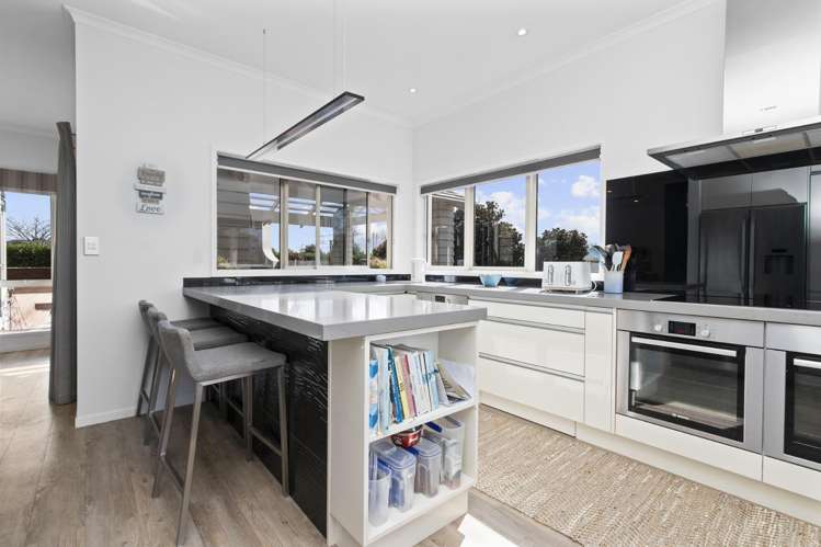 16 Camdon Place 2756_5