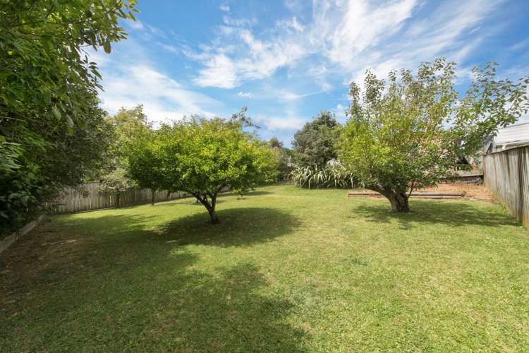 31 Barbary Avenue Kelston_17