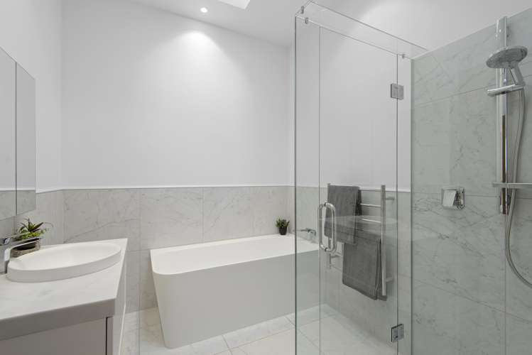 75 Holly Road Saint Albans_19