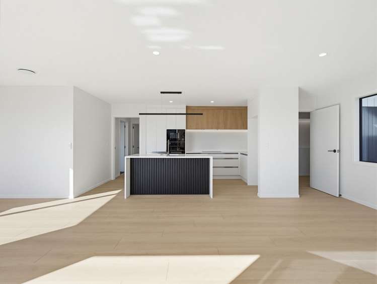 8a Cedar Terrace Stanmore Bay_9