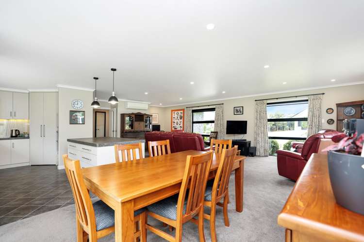 2 Alton Place Allenton_12